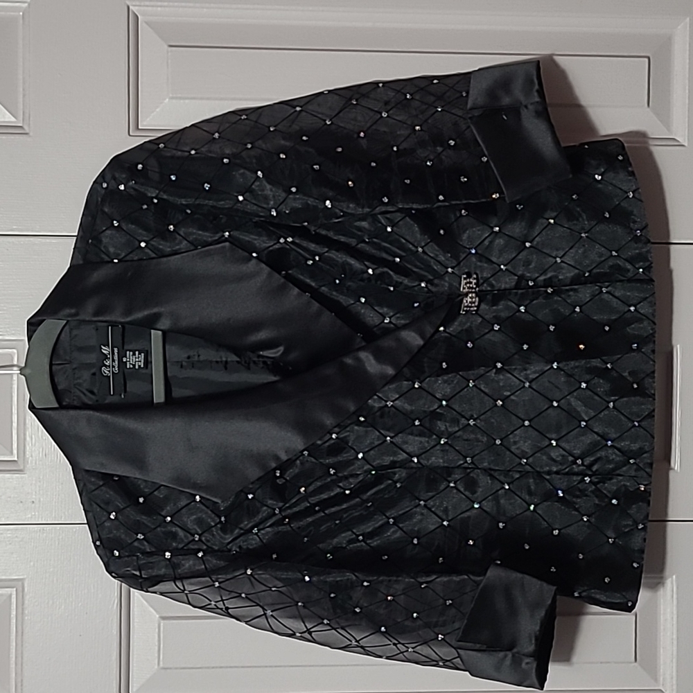 R&M Collections ~10~ Black